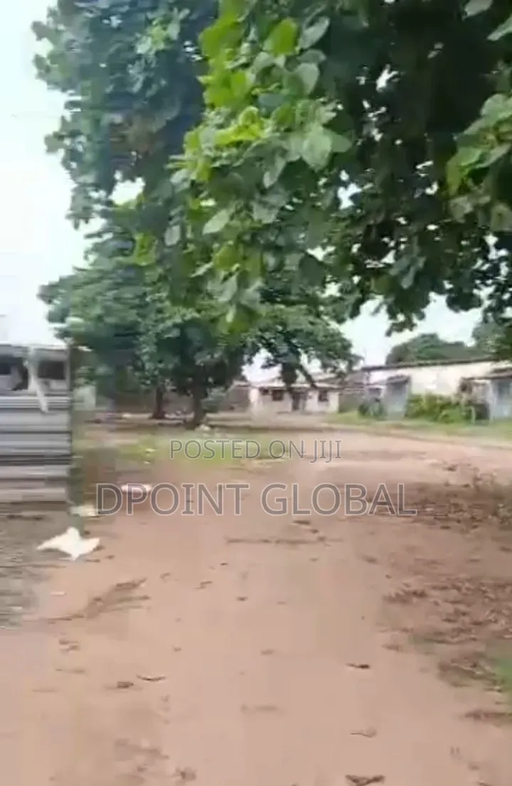 5 Acres in Ikotun With C of O in Ikotun / Ikotun/Igando
