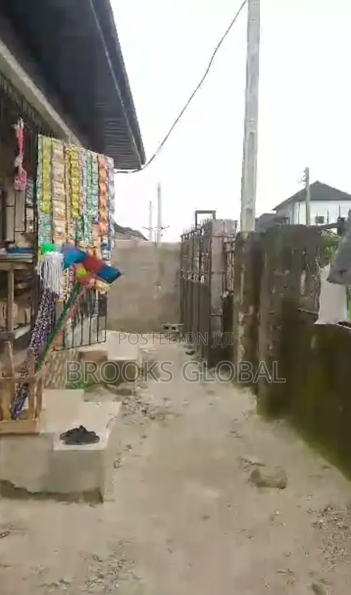 2bdrm Bungalow in Warri for sale in Warri