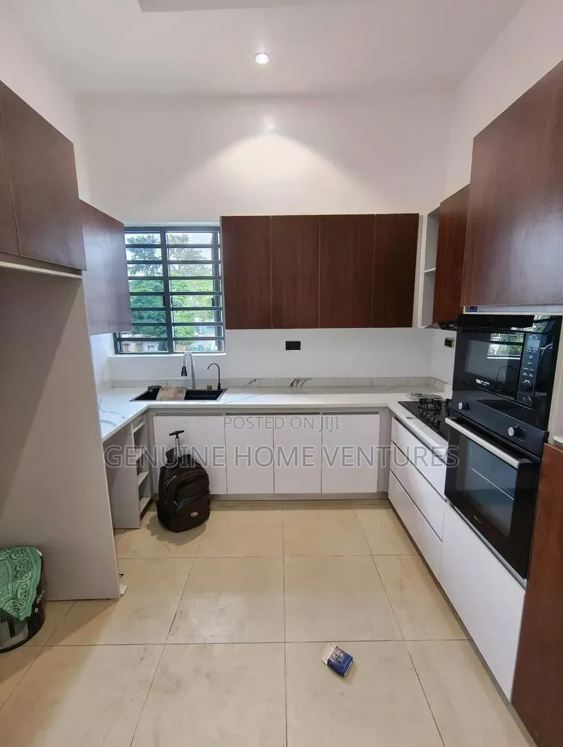 3bdrm Apartment in Ikeja Gra for sale in Ikeja GRA