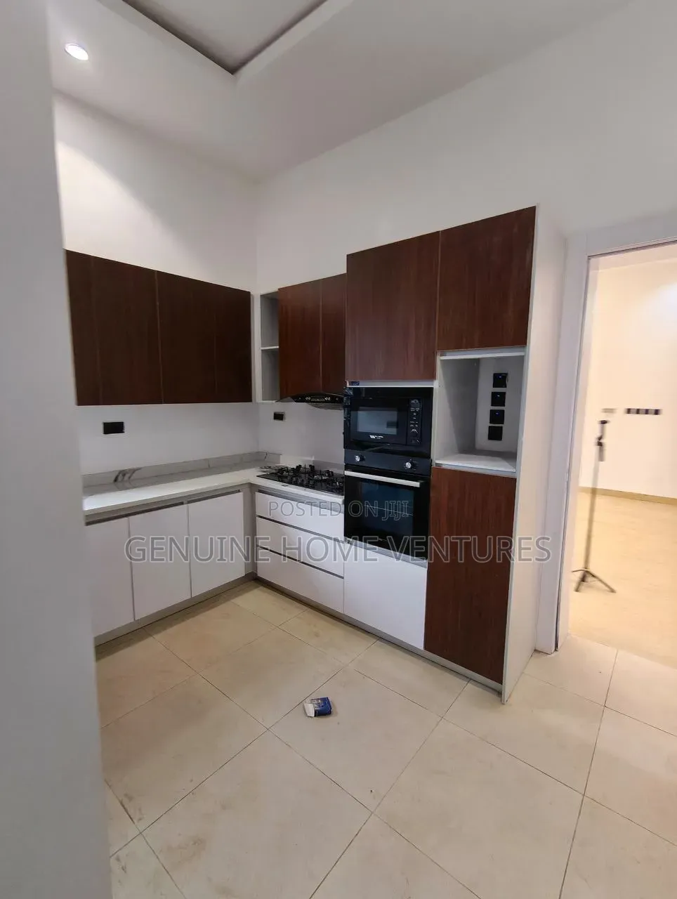 3bdrm Apartment in Ikeja Gra for sale in Ikeja GRA