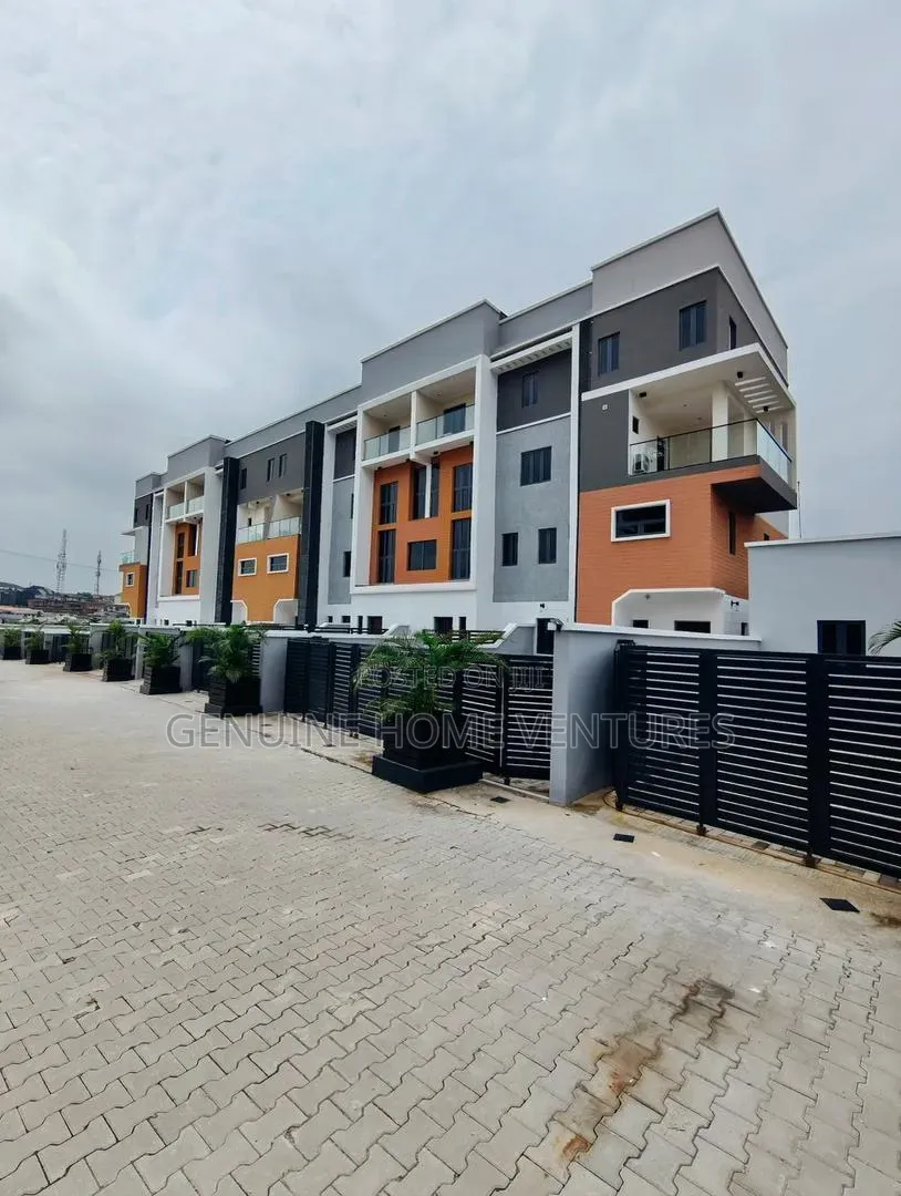 4bdrm Duplex in Opebi for sale in Opebi