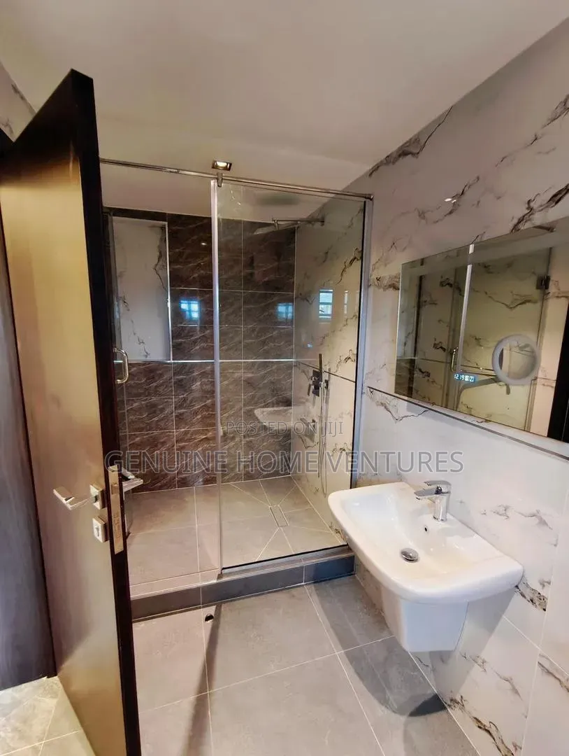 4bdrm Duplex in Opebi for sale in Opebi