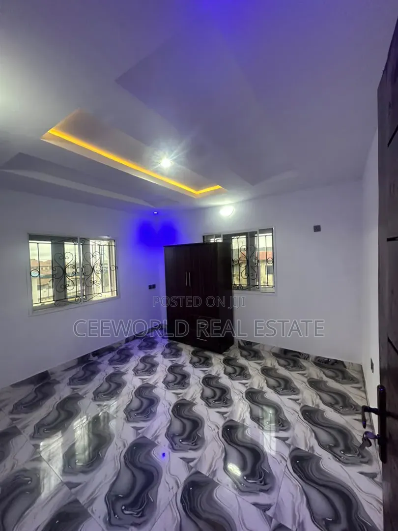 1bdrm Apartment in Ajufo Estate Elebu, Akala Express for rent in Akala Express