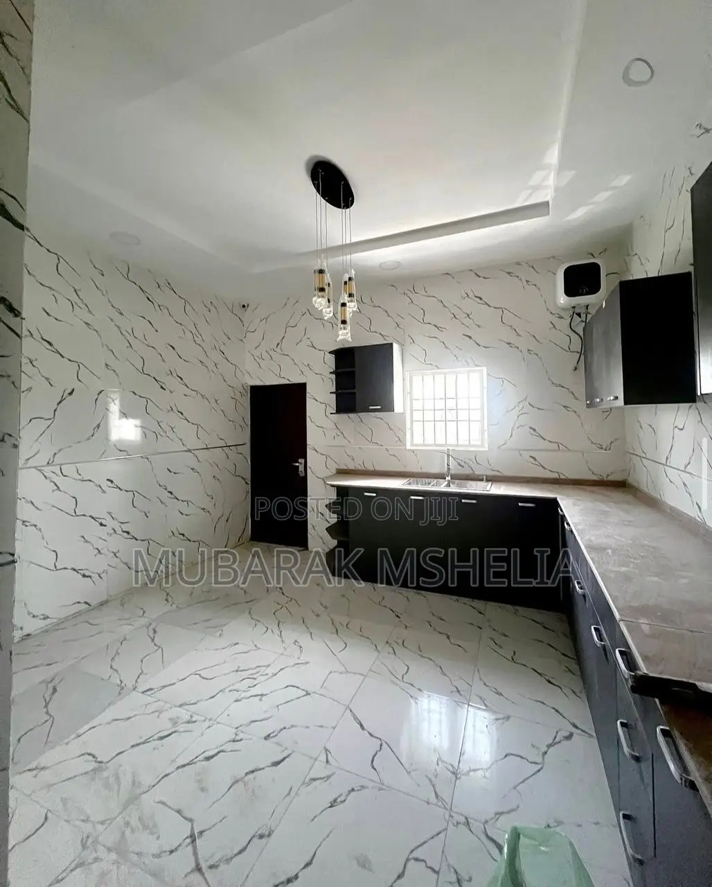 5bdrm Duplex in Guzape District for sale in Guzape District