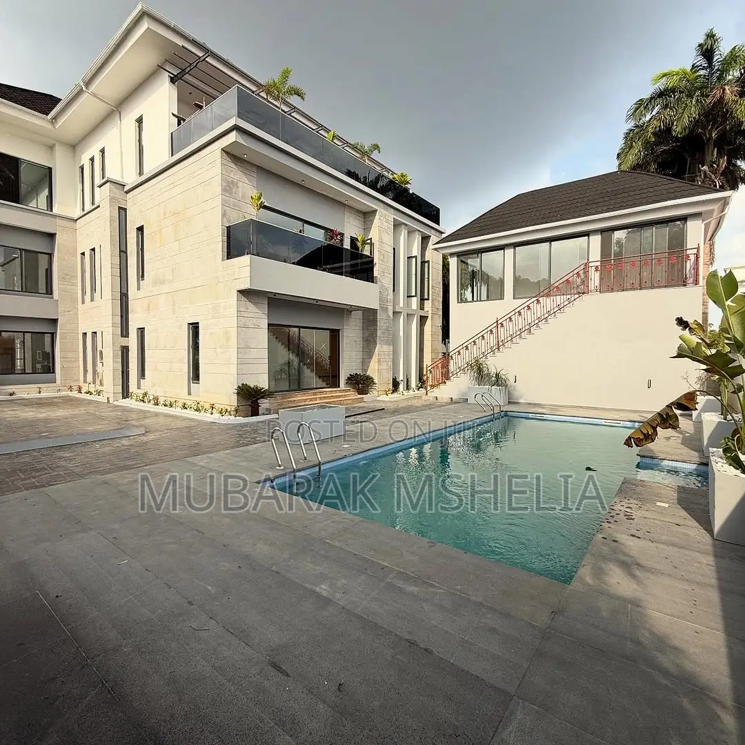 7bdrm Duplex in Maitama for sale in Maitama