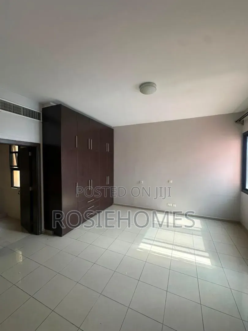 4bdrm Duplex in Banana Island for rent in Banana Island