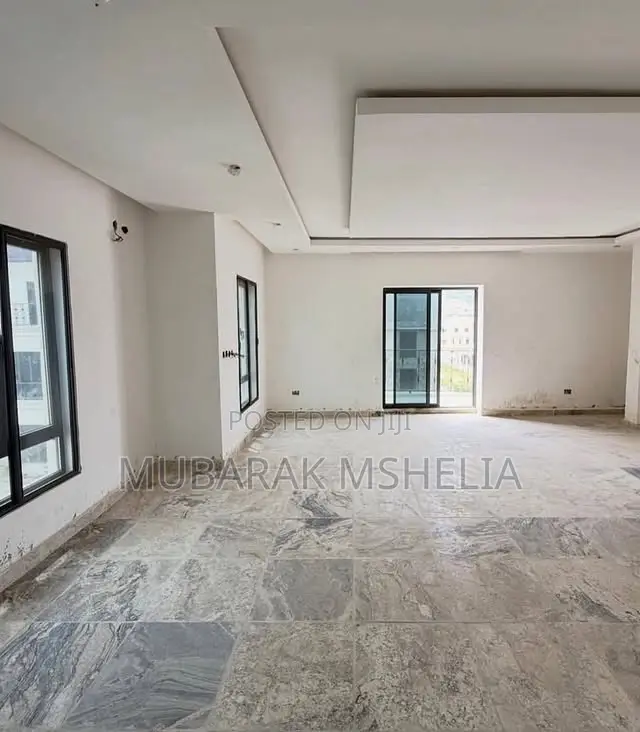5bdrm Duplex in Katampe Extension for sale in Katampe Extension