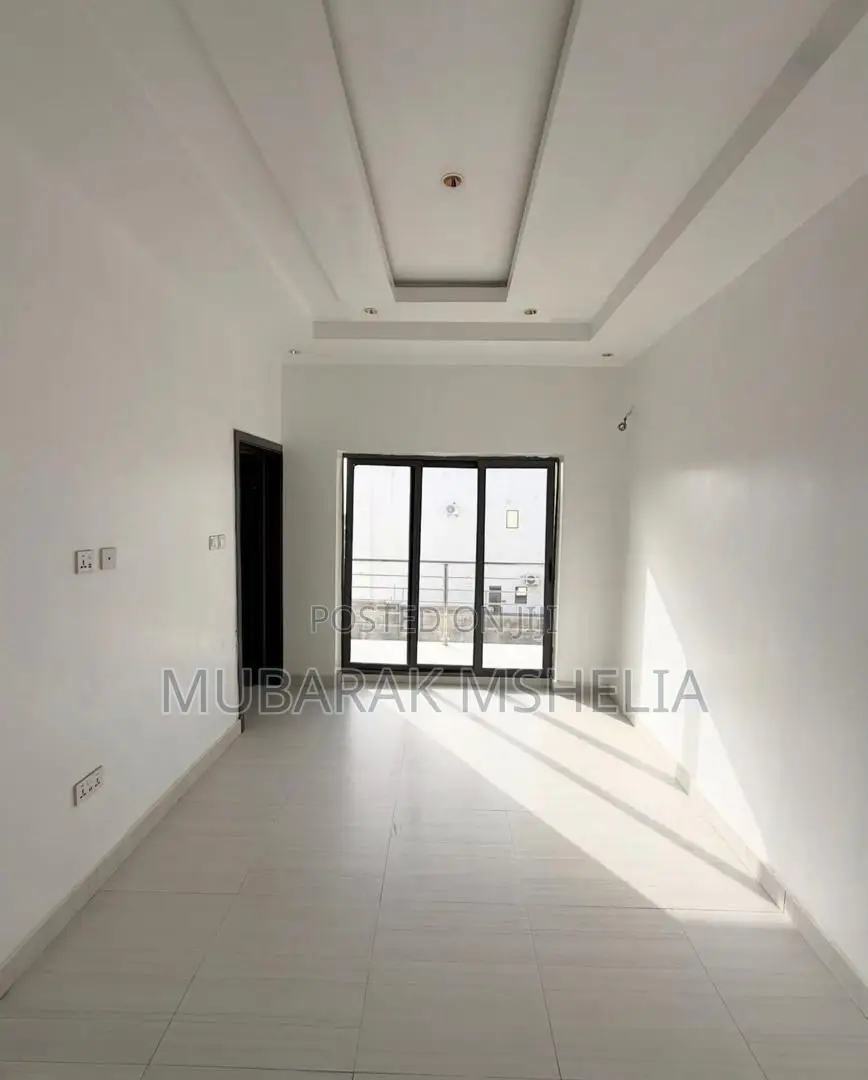 5bdrm Duplex in Guzape District for sale in Guzape District