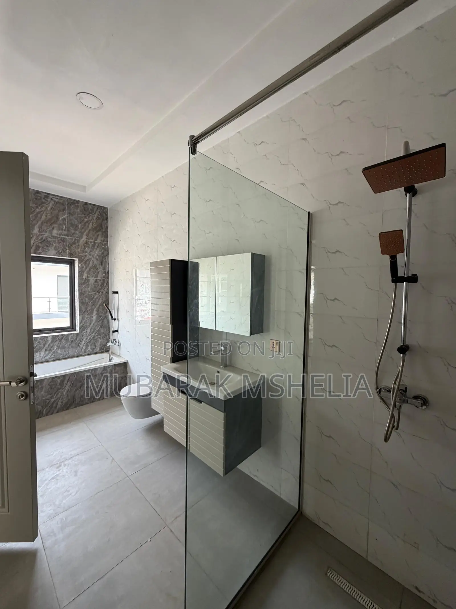 5bdrm Duplex in Jahi for sale in Jahi