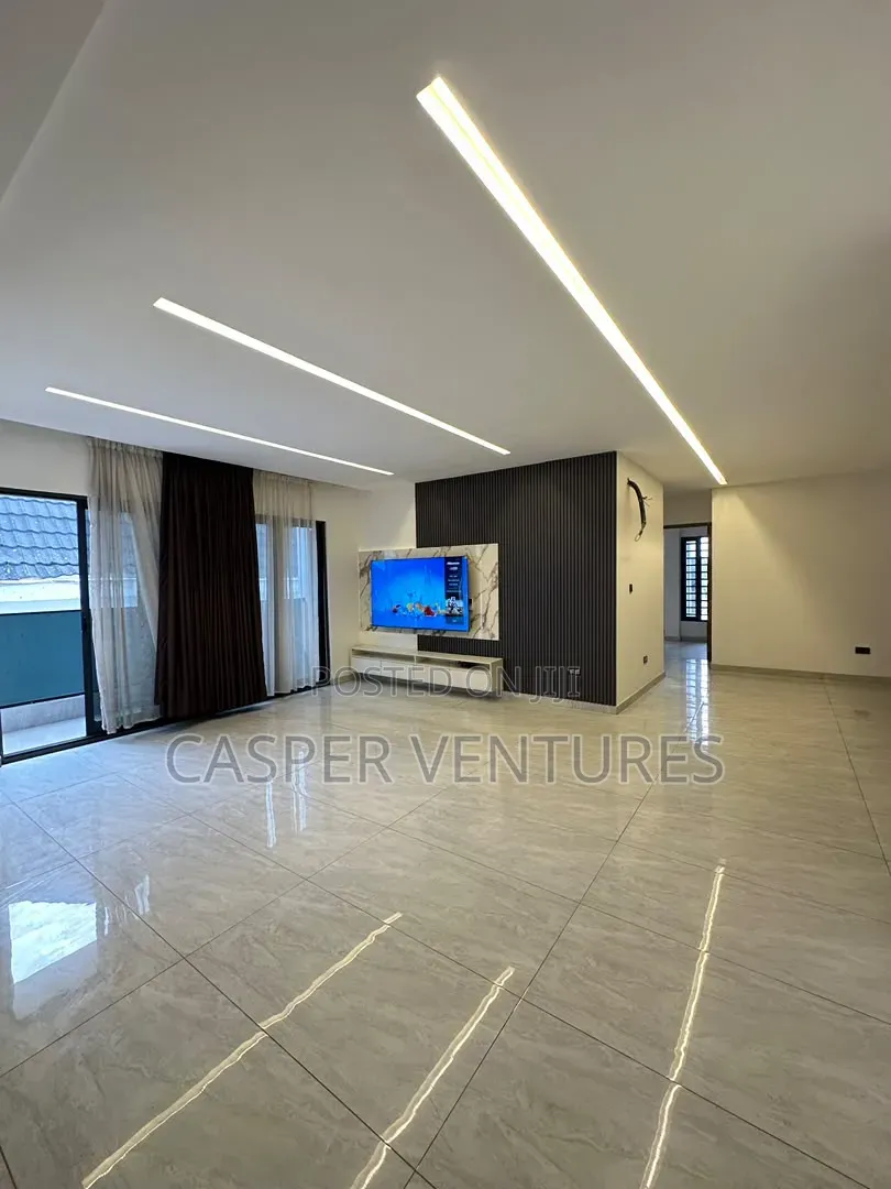 3bdrm Apartment in Elegushi, Ikate for sale in Ikate