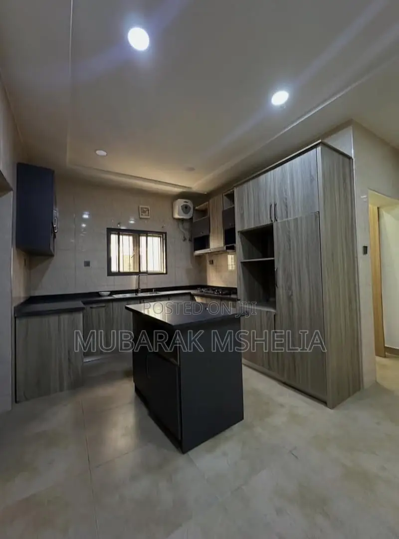 3bdrm Apartment in Jahi for sale in Jahi