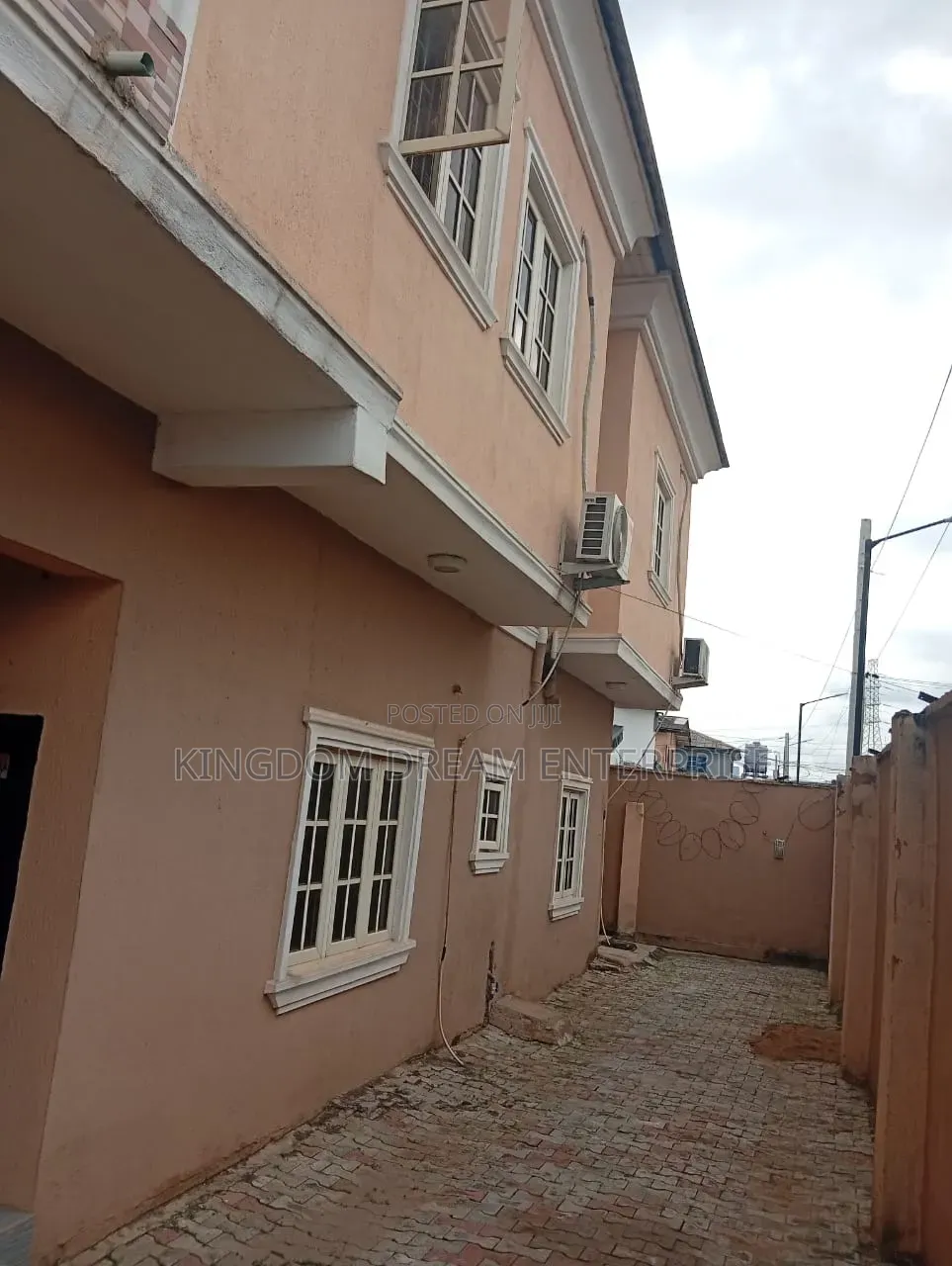 3bdrm Block of Flats in Iju Ishaga for sale in Iju-Ishaga