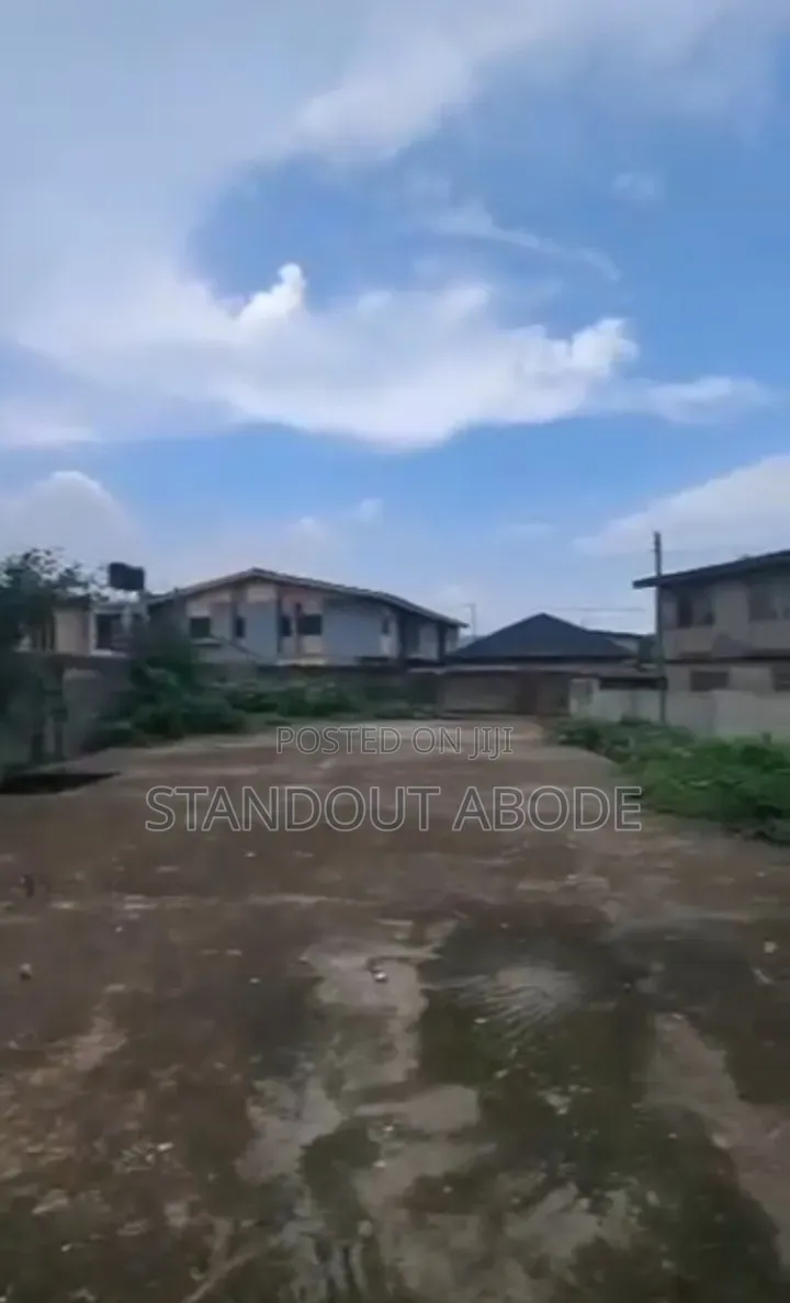 Get 400sqm of Land With German Floor Urgently for Sale in Sango Ota in Ifo