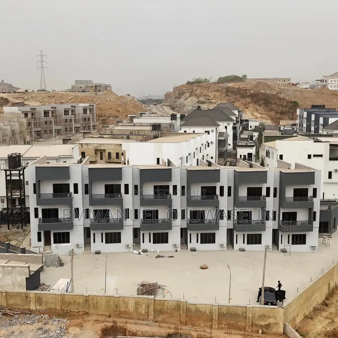4bdrm Duplex in Guzape District for sale in Guzape District