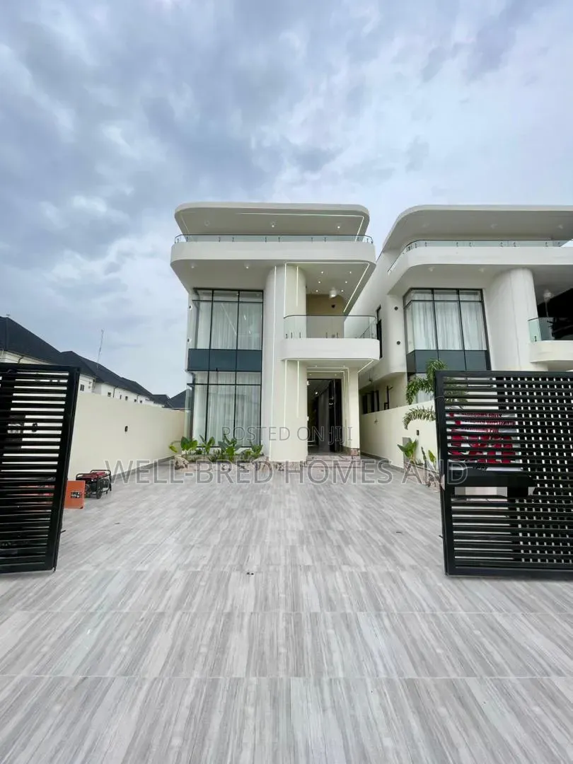 5bdrm Duplex in Lekki Phase 2 for sale in Lekki Phase 2
