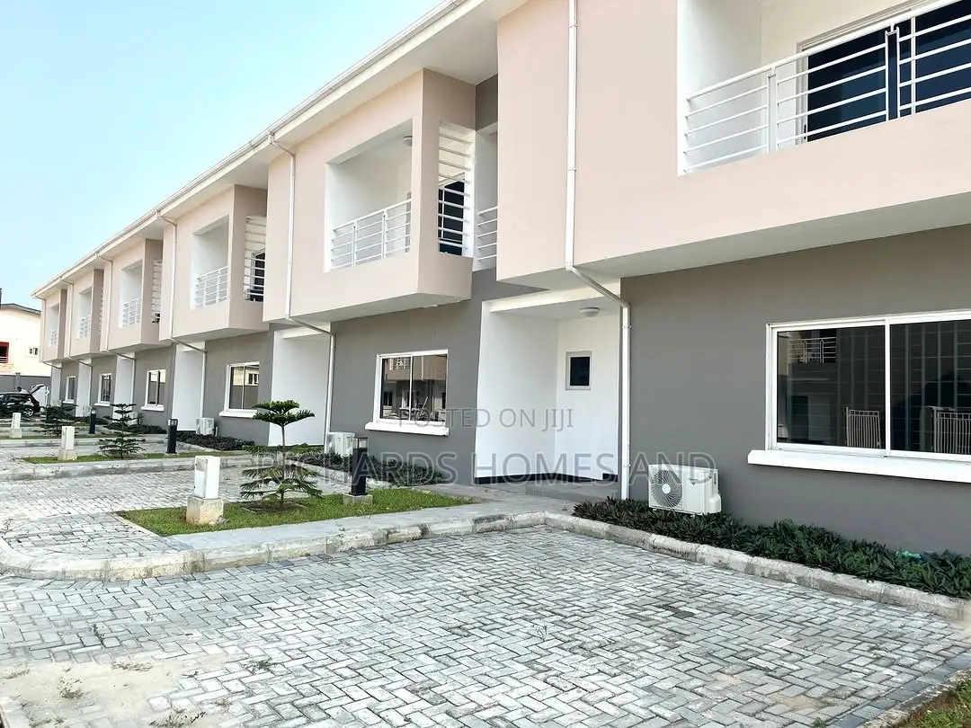 3bdrm Duplex in Ikate for rent in Ikate