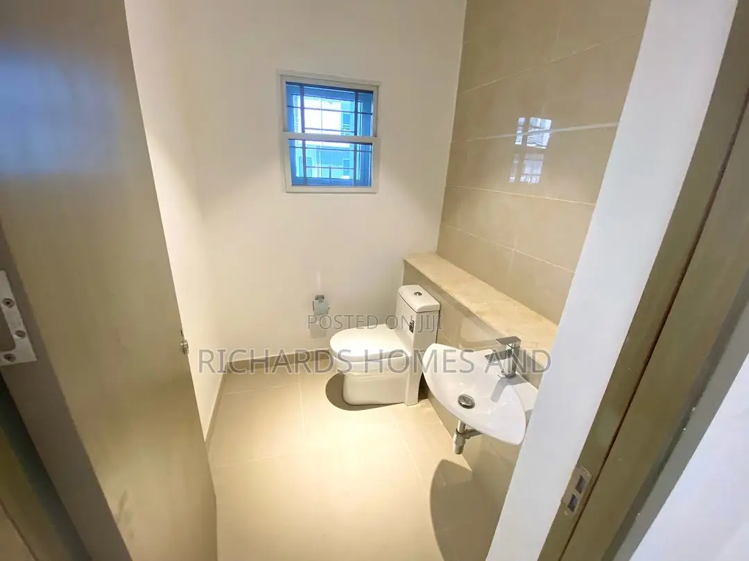 3bdrm Duplex in Ikate for rent in Ikate