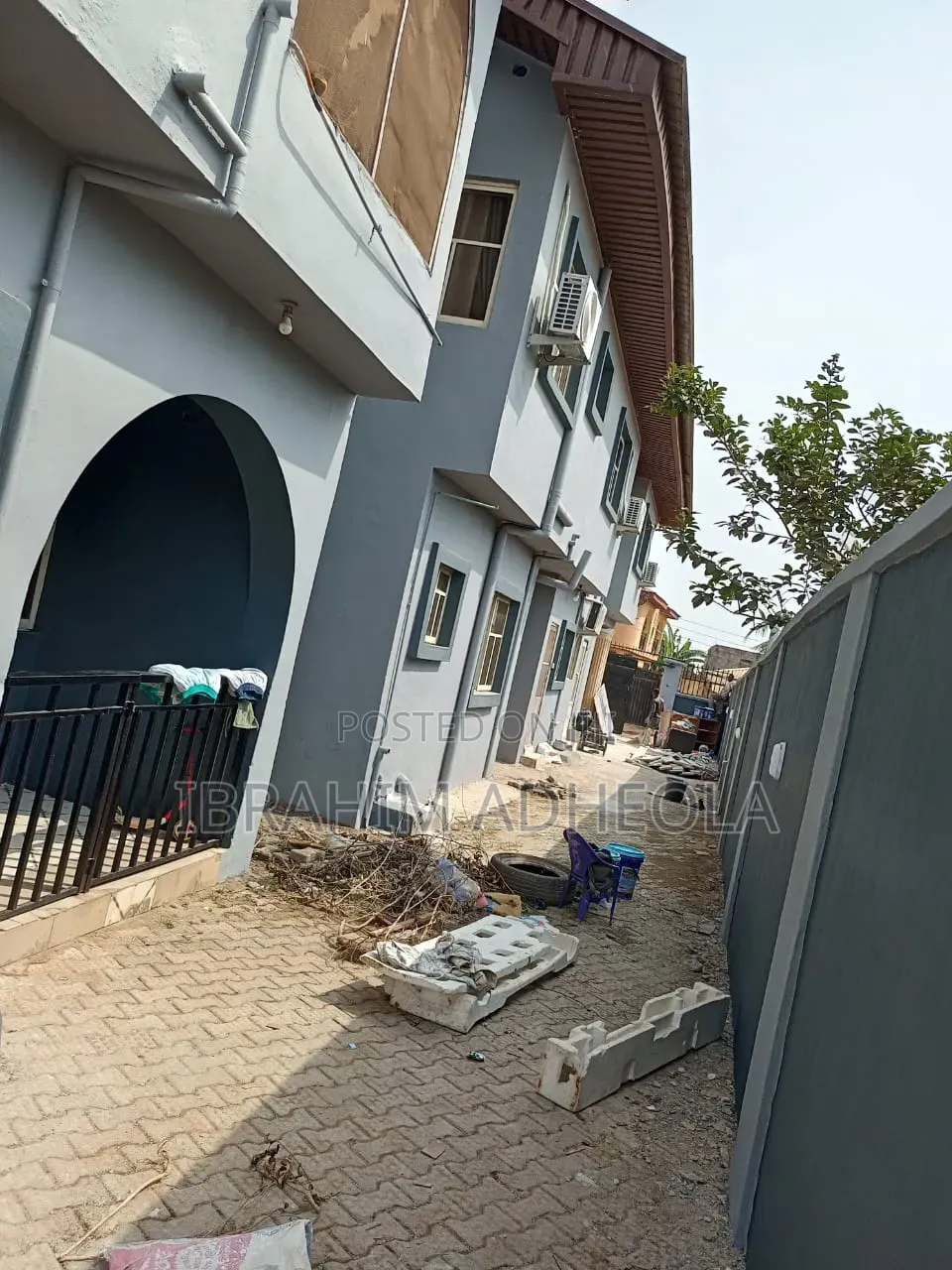 2bdrm Block of Flats in Ipaja, Baruwa for sale in Baruwa