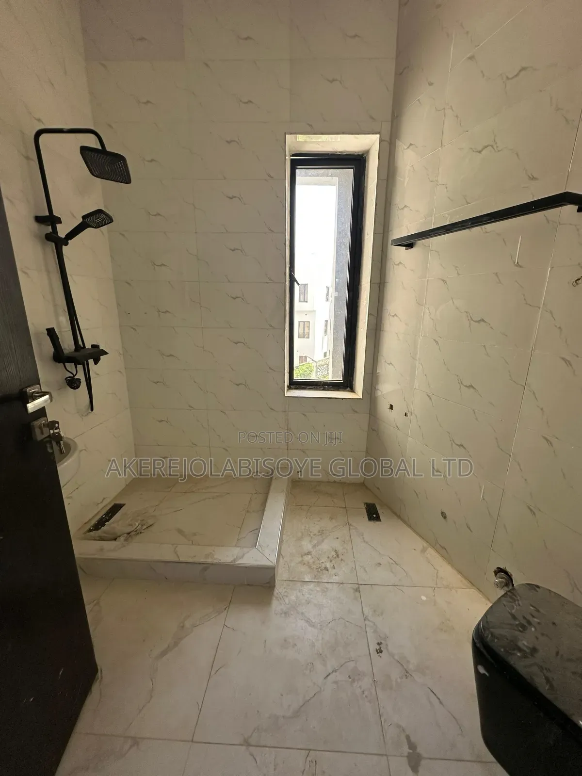 4bdrm Duplex in In An Estate Around for rent in Life Camp