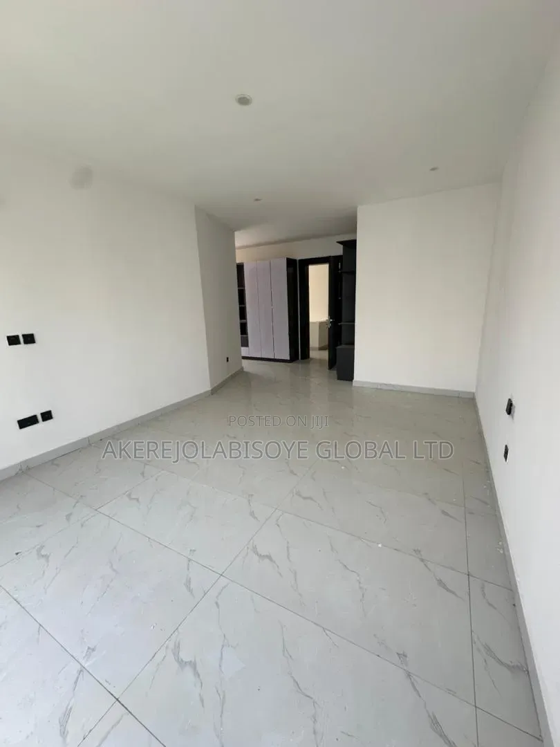 4bdrm Duplex in In An Estate Around for rent in Life Camp