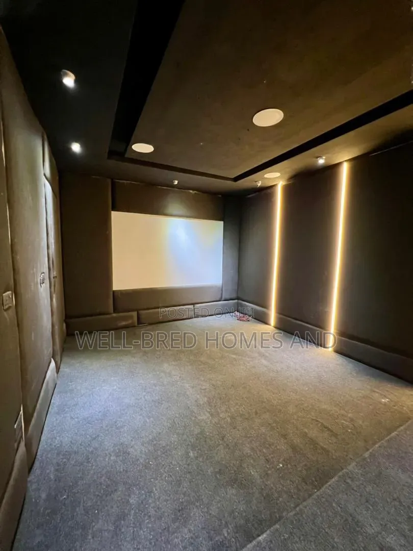 6bdrm Duplex in Lekki Phase 1 for sale in Lekki Phase 1
