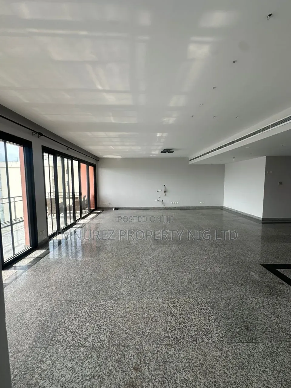 4bdrm Penthouse in Banana Island for rent in Banana Island