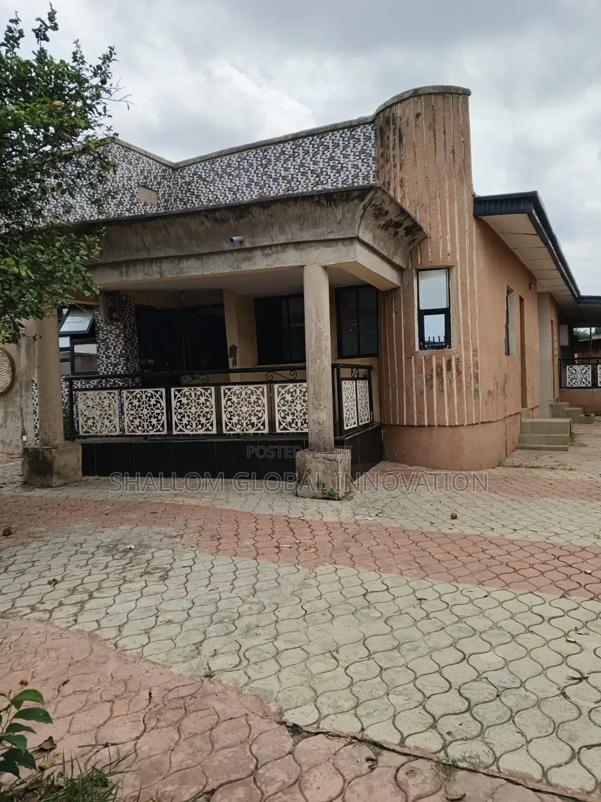 3bdrm Bungalow in Kute, Akobo for sale in Akobo