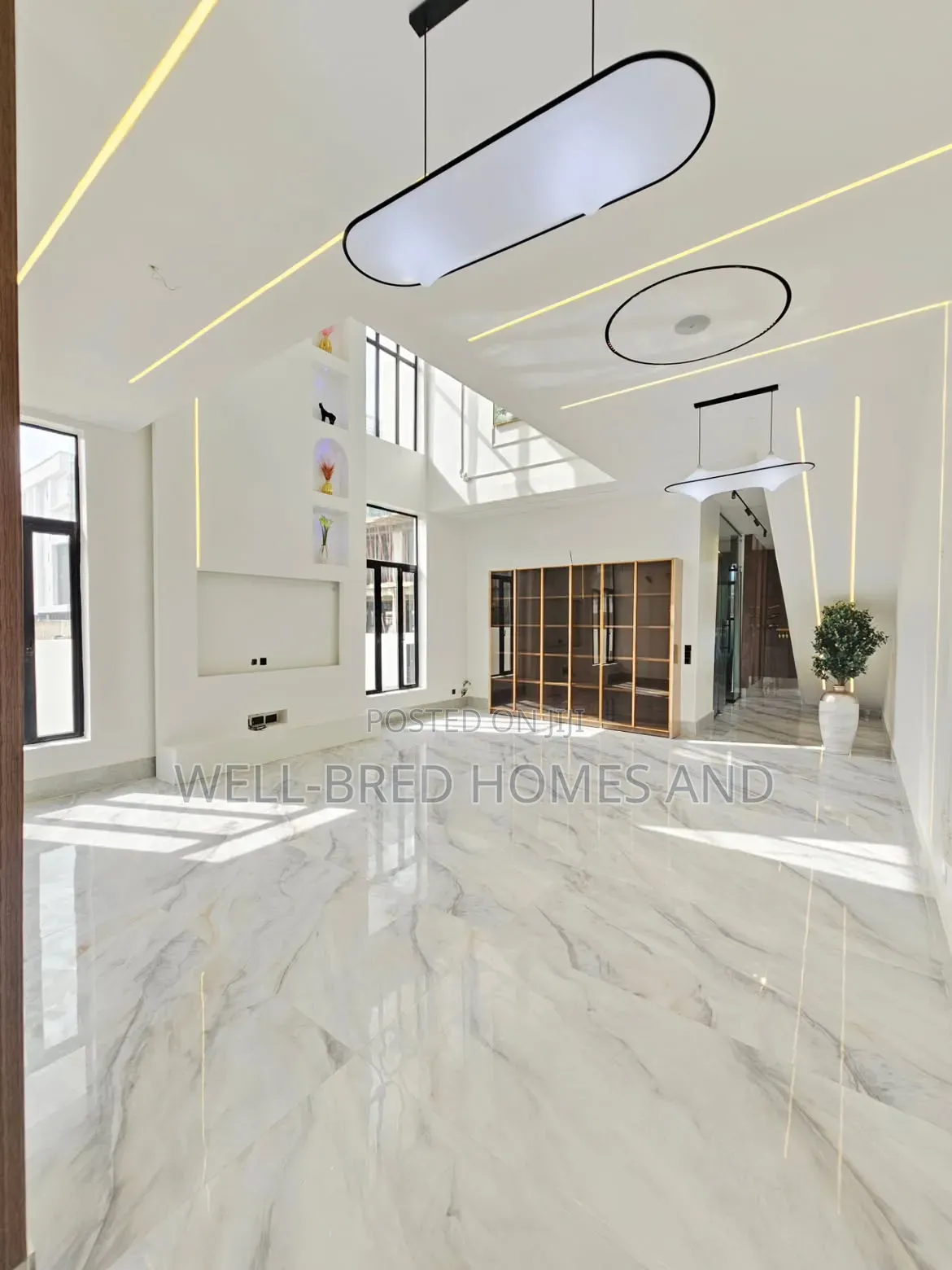 5bdrm Apartment in Lekki Phase 1 for sale in Lekki Phase 1