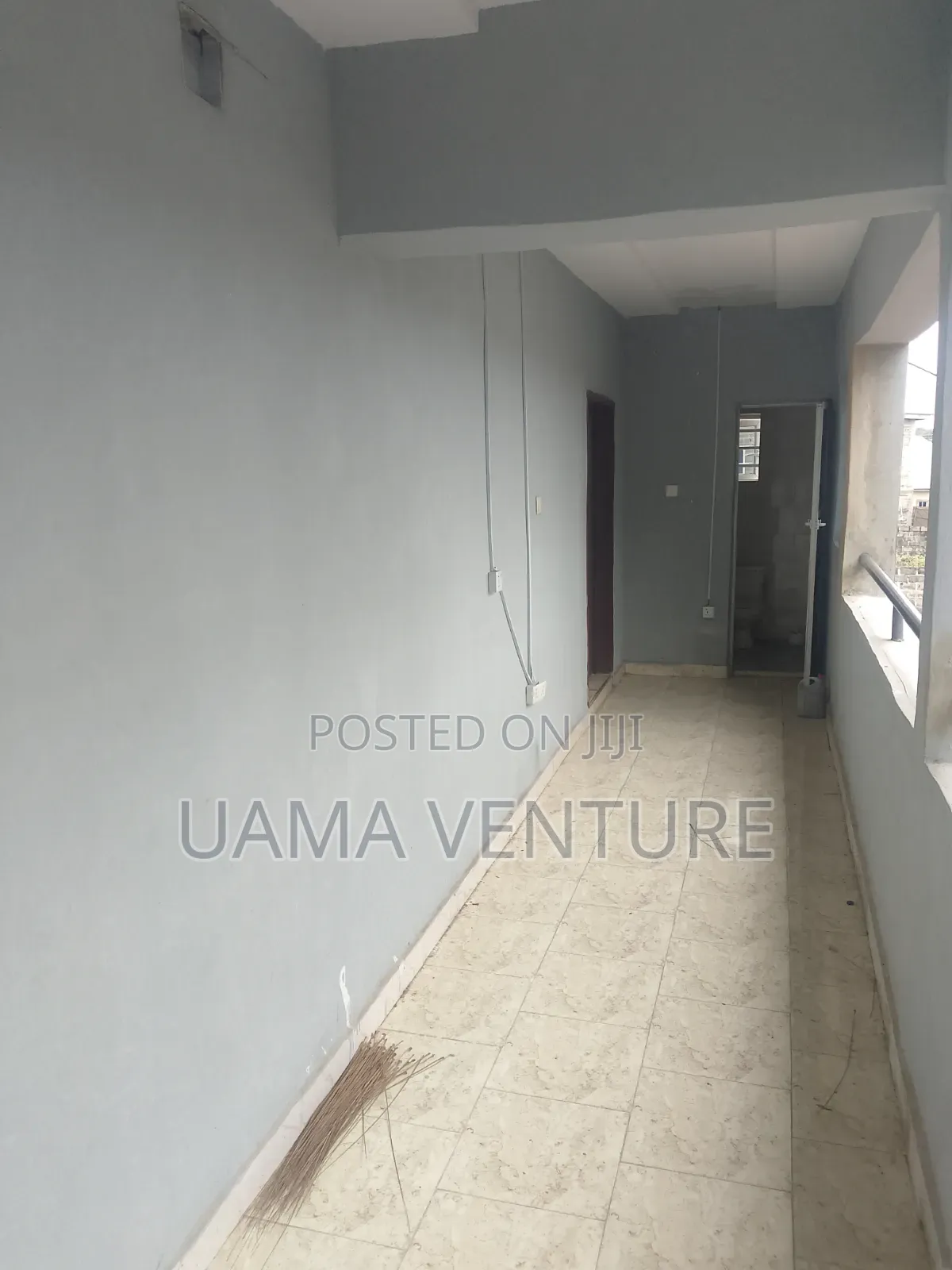 Mini Flat in Military Quarters, Eleko for rent in Eleko