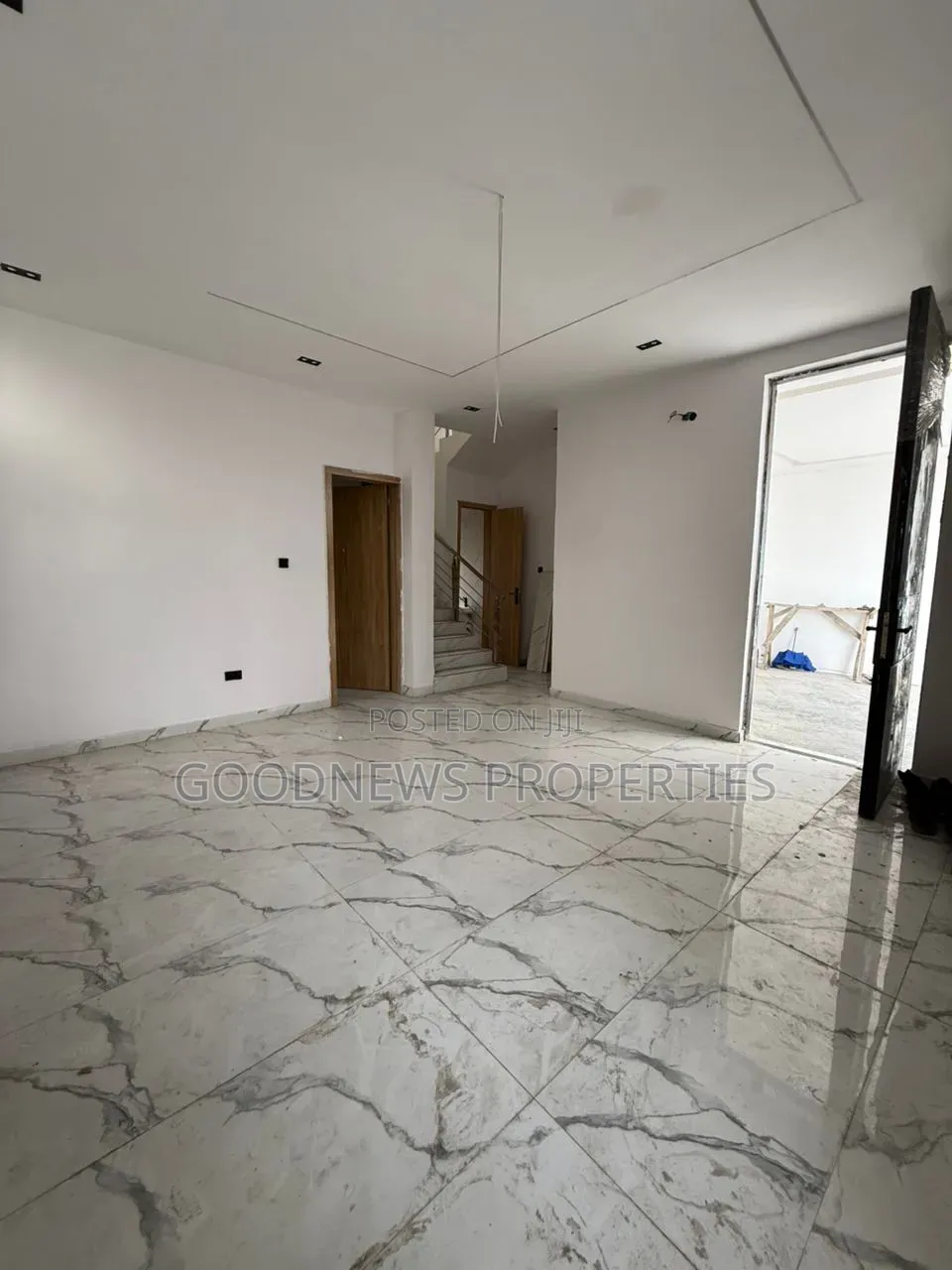 4bdrm Duplex in Abraham Adesonya for sale in Abraham Adesanya