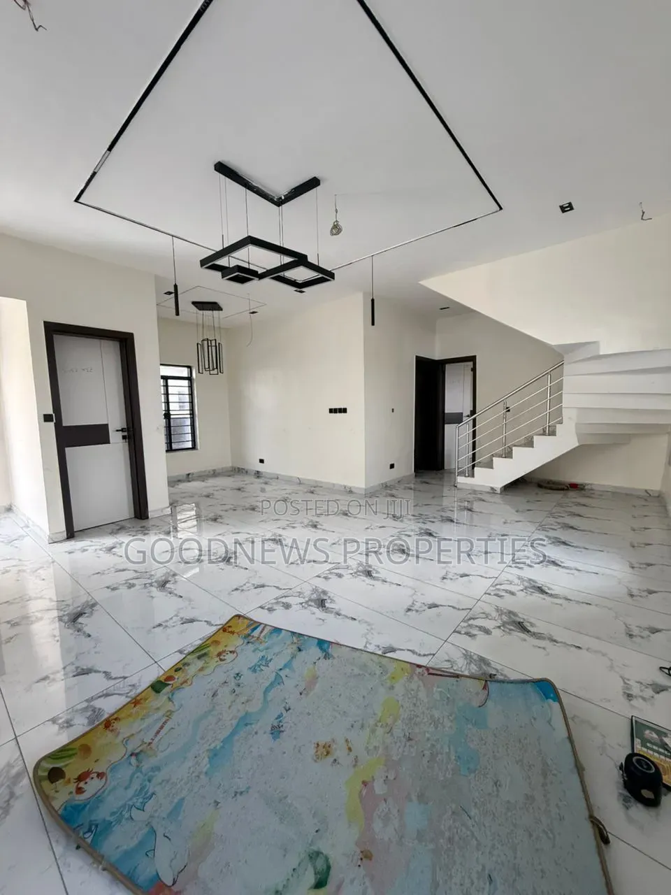 5bdrm Duplex in Orchid Road Lekki, Ikota for sale in Ikota