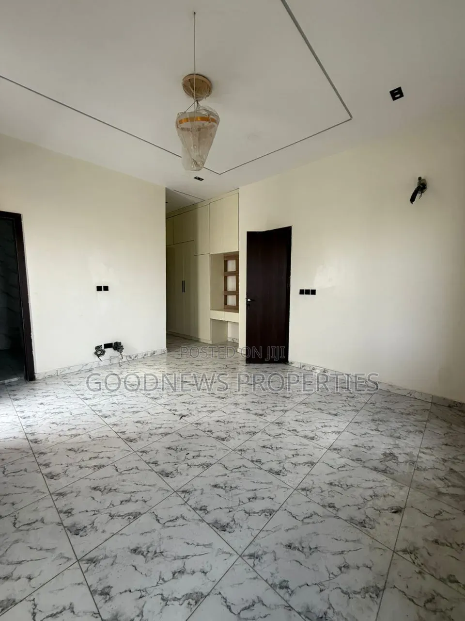 4bdrm Duplex in Orchid Road Lekki, Ikota for sale in Ikota