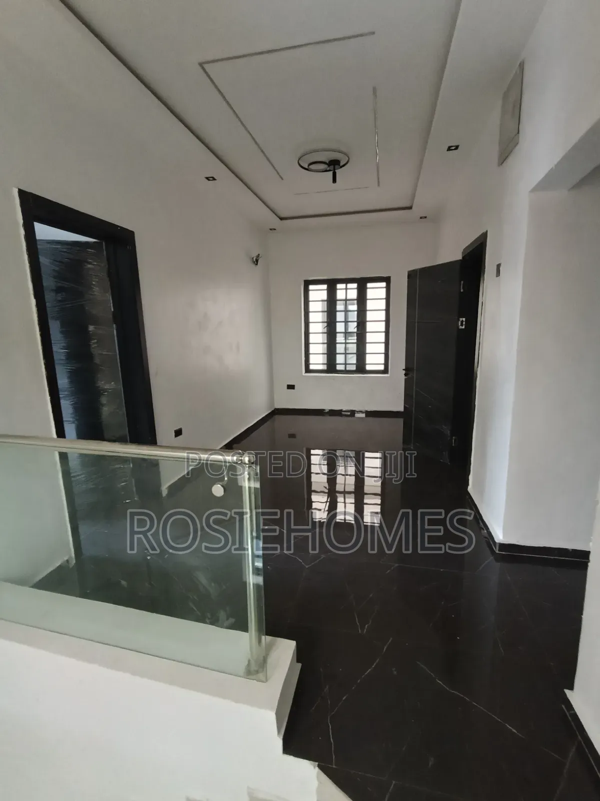 4bdrm Duplex in Spring Valley Estate, Sangotedo for sale in Sangotedo