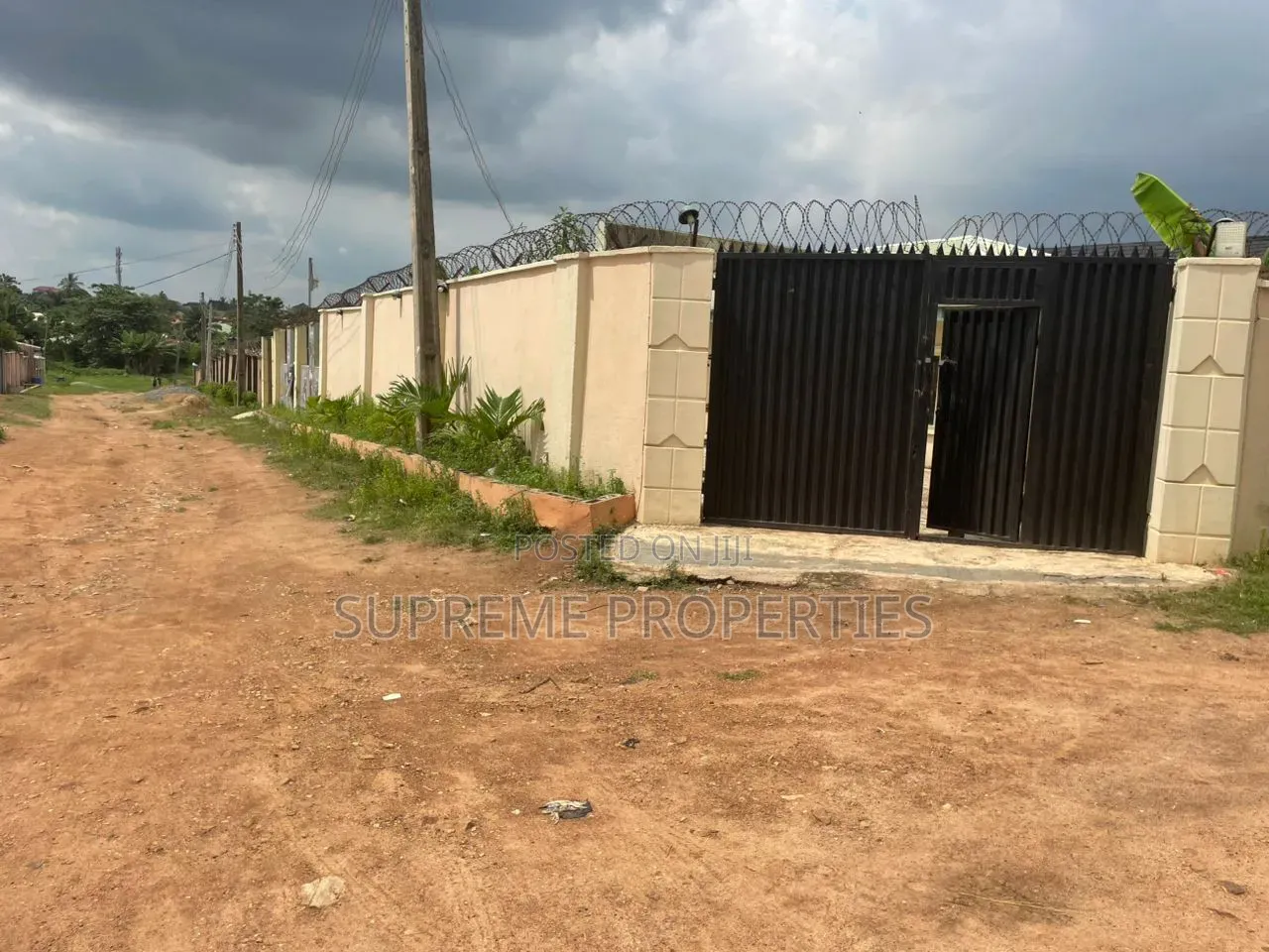 3bdrm Bungalow in Akobo, Ibadan for sale in Ibadan