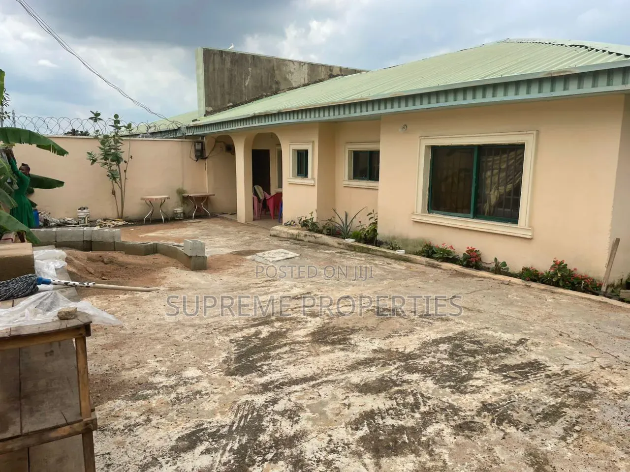 3bdrm Bungalow in Akobo, Ibadan for sale in Ibadan