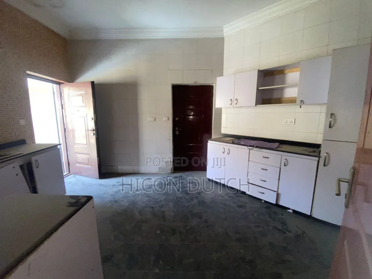3bdrm Block of Flats in 4Th Avenue, Gwarinpa for rent in Gwarinpa