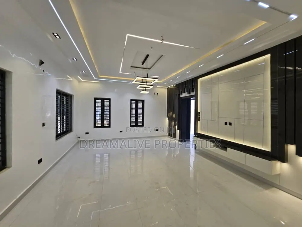 5bdrm Duplex in Katampe Extension for rent in Katampe Extension