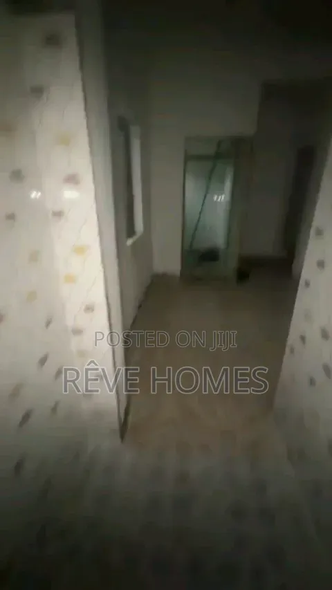 Mini Flat in CHallenge / Mushin for rent in CHallenge / Mushin