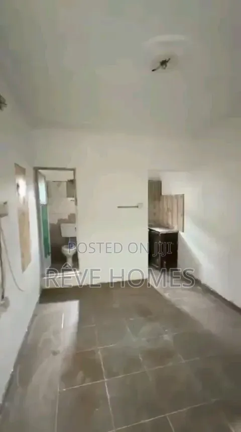 1bdrm Apartment in Akoka for rent in Akoka