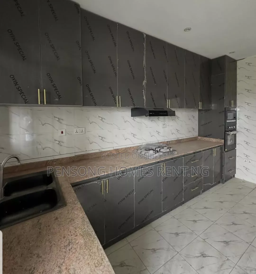 2bdrm Apartment in Ado Road, Lekki Expressway for rent in Lekki Expressway