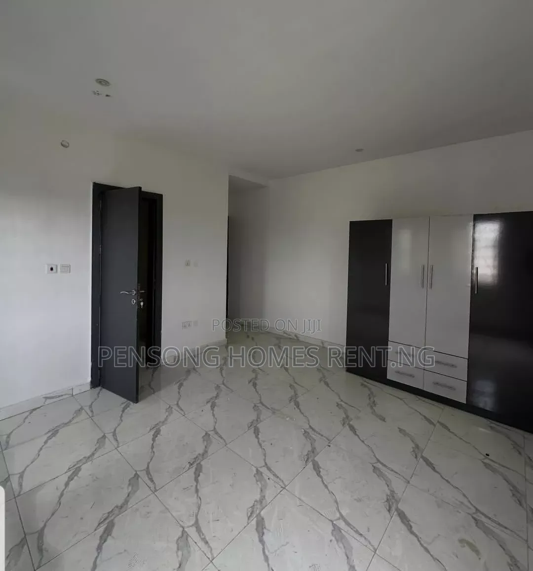 2bdrm Apartment in Ado Road, Lekki Expressway for rent in Lekki Expressway