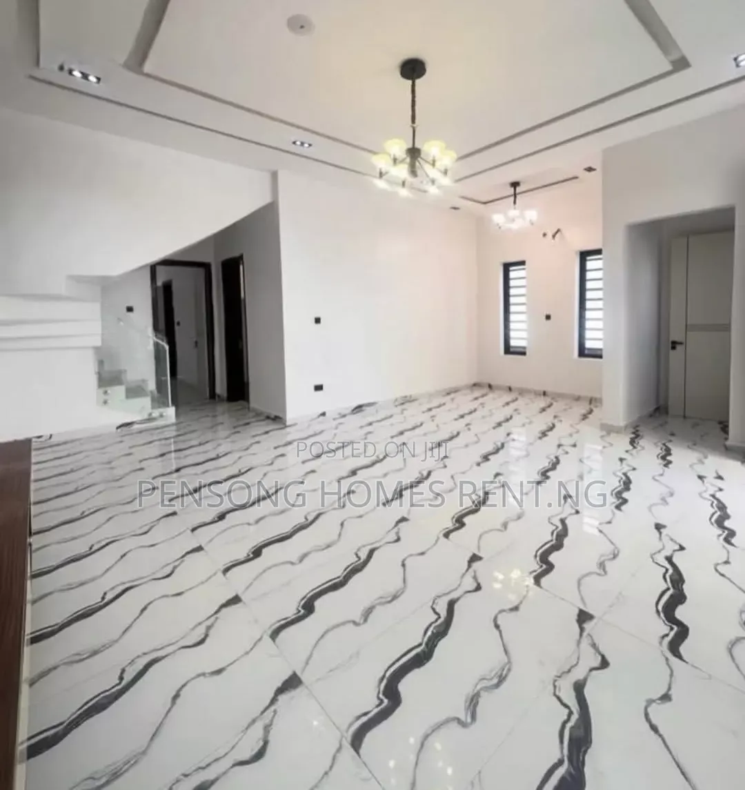 4bdrm Duplex in Orchid Road, Lekki Expressway for rent in Lekki Expressway