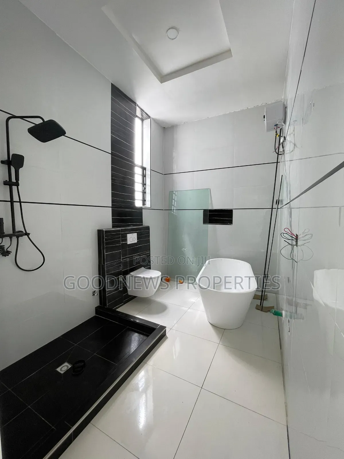 4bdrm Duplex in Sangotedo for sale in Sangotedo