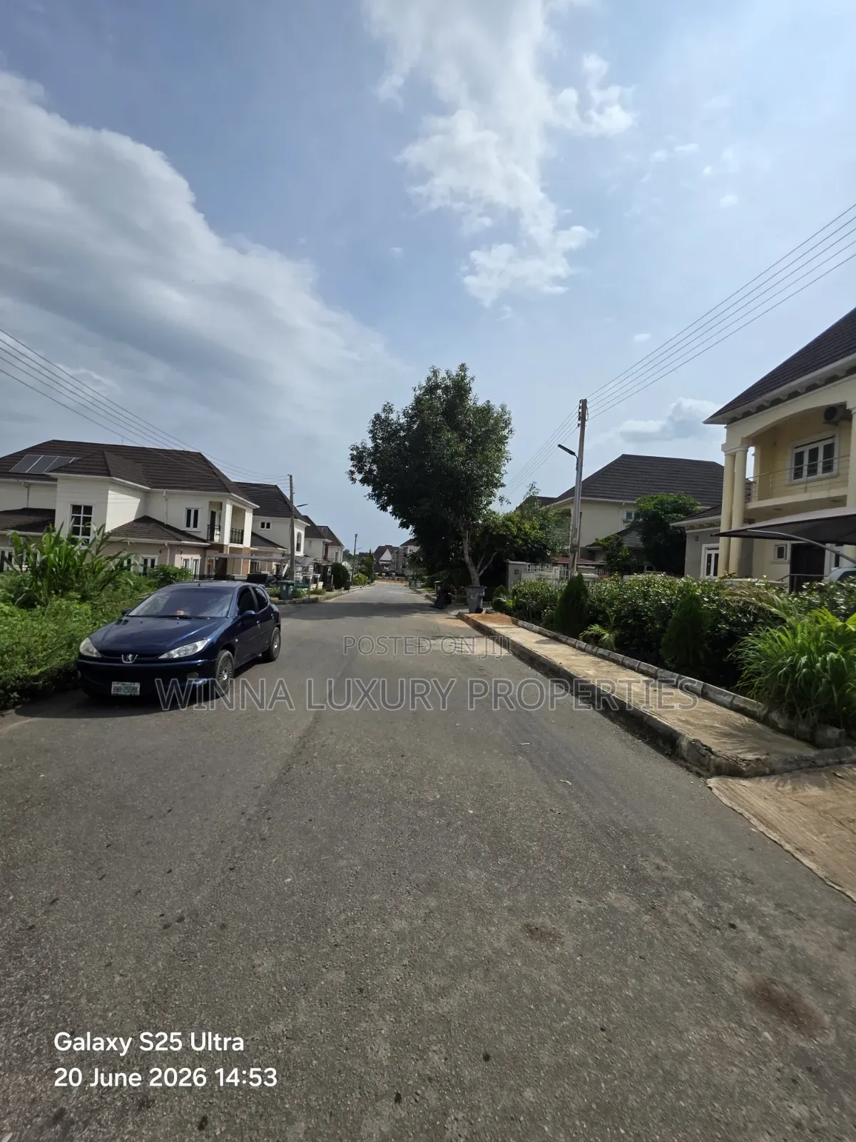 6bdrm Duplex in River Park Estate, Lugbe District for sale in Lugbe District