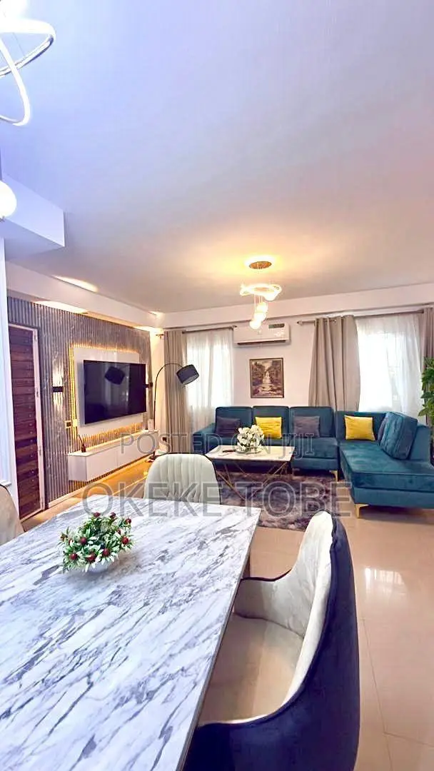 Three Bedroom Apartment Shortlet Lekki Phase 1 in Lekki Phase 1