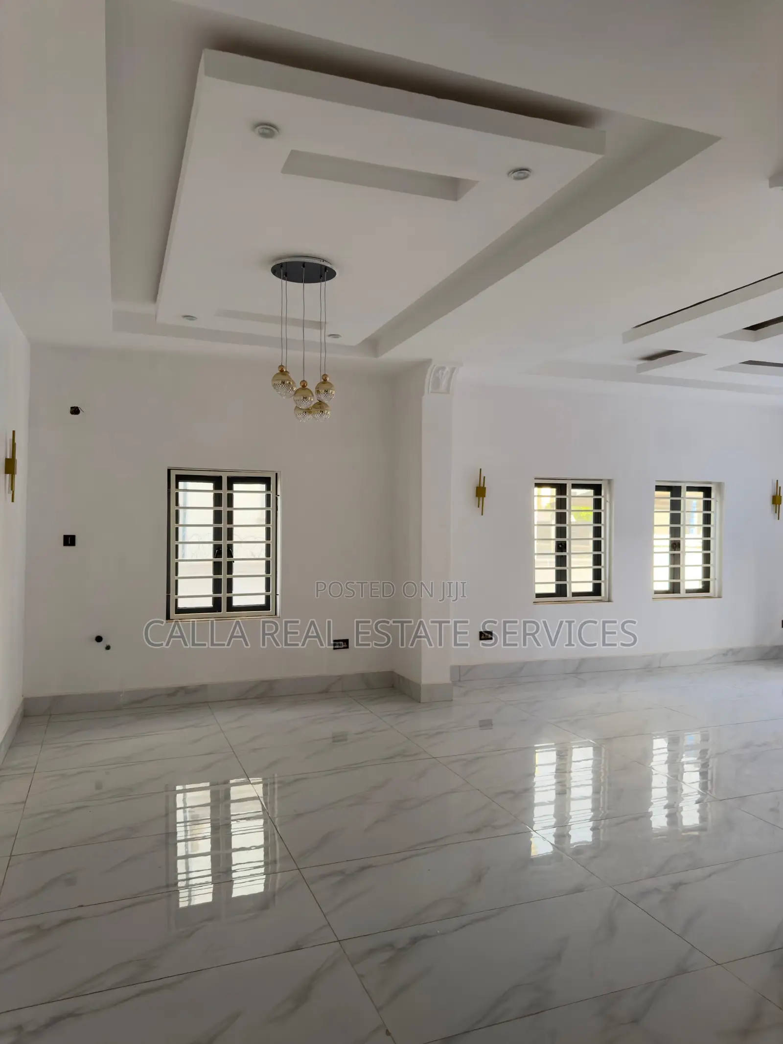 5bdrm Duplex in Karsana for sale in Karsana