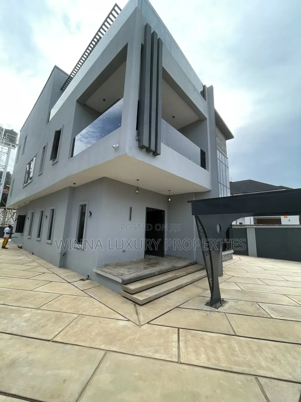 5bdrm Duplex in Apo Resettlement for sale in Apo District