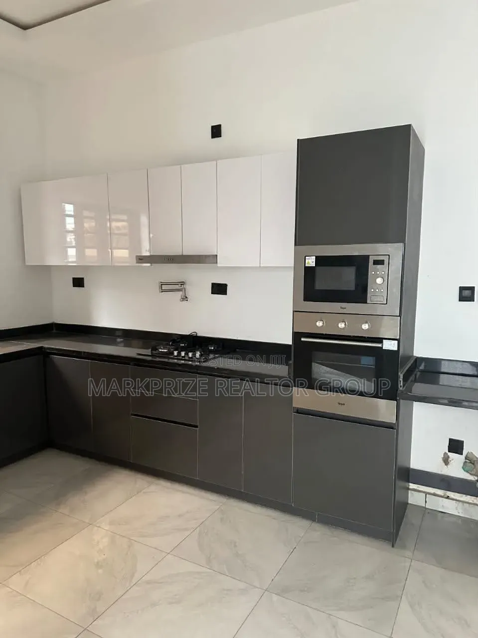 4bdrm Duplex in Ogudu Gra Phase 2 for sale in Ogudu Road