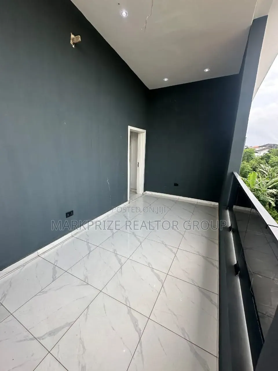 4bdrm Duplex in Omole Phase 2 for sale in Omole Phase 1