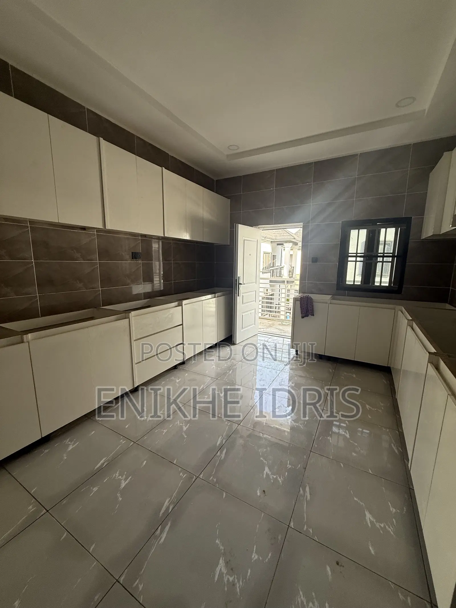 3bdrm Block of Flats in Nut, Lugbe District for rent in Lugbe District
